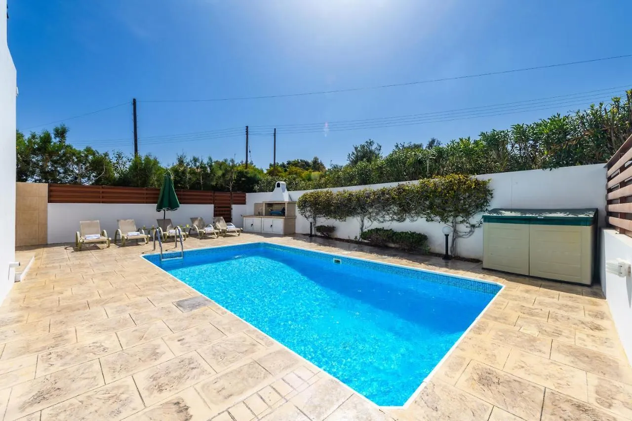 Zacharia Villas Protaras 0*,